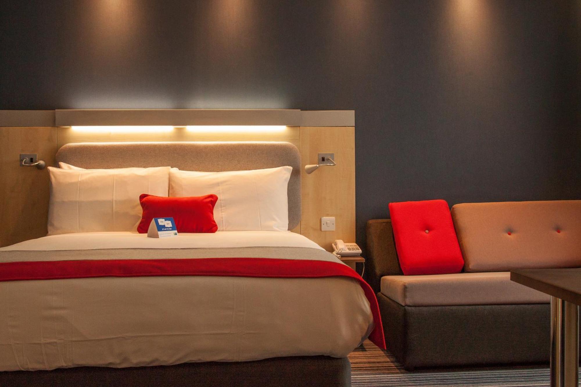 Holiday Inn Express Slough Luaran gambar